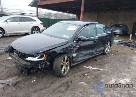 2017 Volkswagen Jetta Gli z USA, uszkodzony, nr VIN 3VW4T7AJ9HM371401